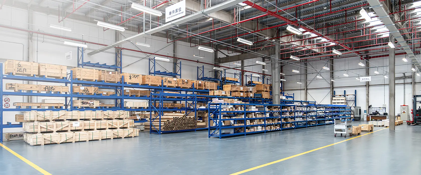 Warehouses & Logistics