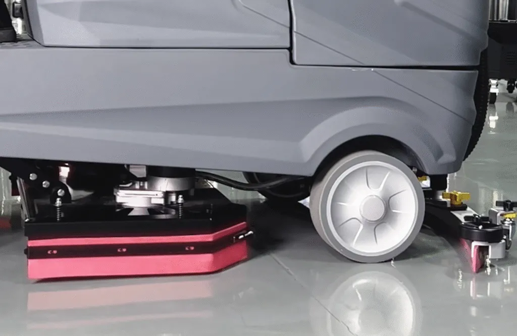 SHIWOSI V10 Ride-On Floor Scrubber | 7,680 m2/h(Image4)