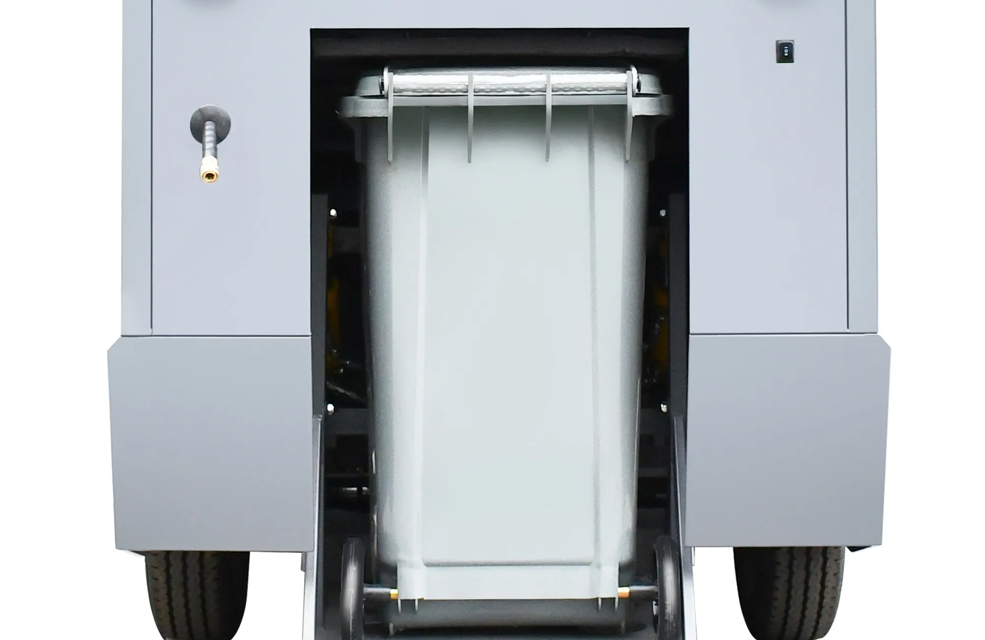 SHIWOSI S15 Enclosed Road Sweeper | 300 L Water Tank(Image7) SHIWOSI S15 Enclosed Road Sweeper | 300 L Water Tank(Image7)